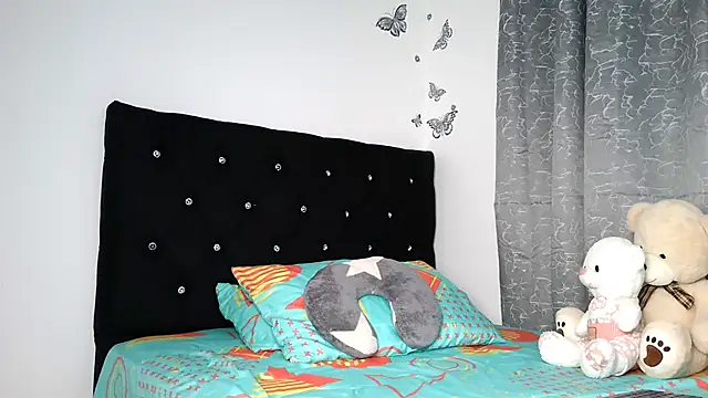 Snapshot of abella-lemus chatting on December 2025 01:48:02 AM abella-lemus online show from December 2025 01:48:02 AM