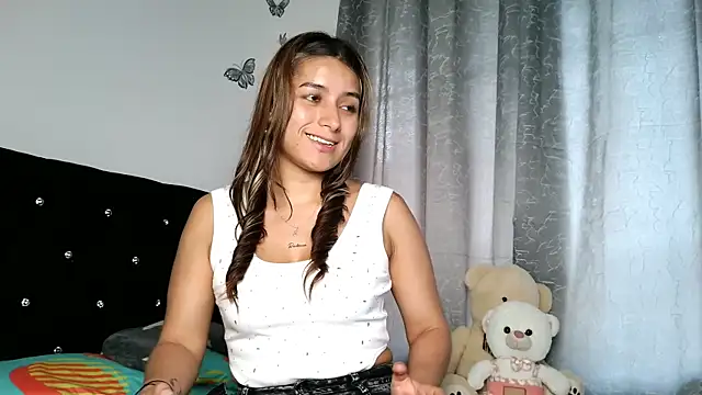 Snapshot of abella-lemus chatting on December 2025 07:43:01 PM abella-lemus online show from December 2025 07:43:01 PM