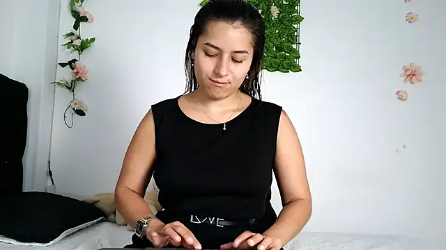 Snapshot of abella-lemus chatting on February 2026 06:53:01 PM abella-lemus online show from February 2026 06:53:01 PM