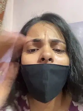 Snapshot of Sandhya_77 chatting on June 2026 03:26:02 AM Sandhya 77 online show from June 2026 03:26:02 AM