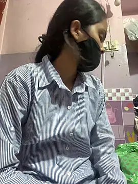 Snapshot of Sandhya_77 chatting on July 2026 06:05:01 AM Sandhya 77 online show from July 2026 06:05:01 AM