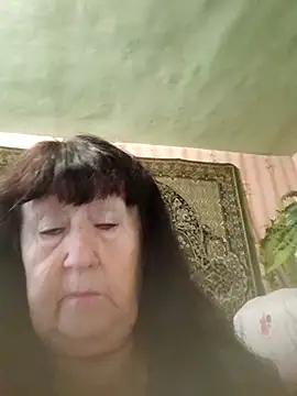 CrystalLime6411 online show from October 2025 11:36:01 AM