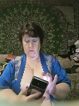 Snapshot of CrystalLime6411 chatting on July 2026 03:56:02 AM CrystalLime6411 online show from July 2026 03:56:02 AM