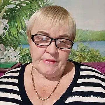 VioletSweet5566 online show from October 2025 07:48:02 PM