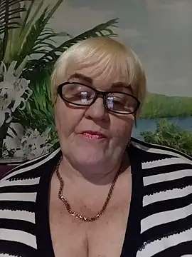 VioletSweet5566 online show from November 2025 11:18:02 AM