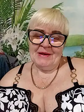 VioletSweet5566 online show from February 2026 07:27:02 AM