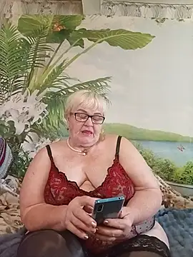 VioletSweet5566 online show from July 2026 05:56:01 AM