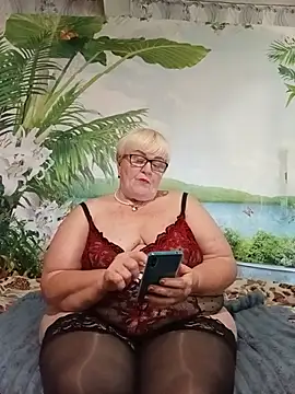 VioletSweet5566 online show from July 2026 03:58:02 PM
