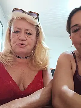 Snapshot of Belladama61 chatting on June 2026 10:10:02 AM Belladama61 online show from June 2026 10:10:02 AM