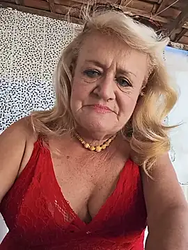 Snapshot of Belladama61 chatting on July 2026 04:10:02 PM Belladama61 online show from July 2026 04:10:02 PM