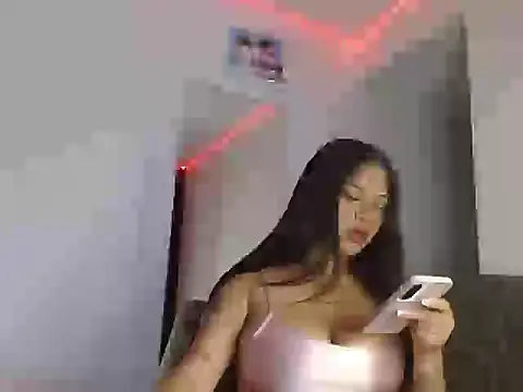 reina reina online show from October 2025 11:53:01 PM