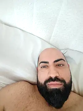 BeastyTime online show from October 2025 12:01:02 PM