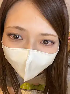 Snapshot of misa_mo chatting on October 2025 01:44:01 PM misa mo online show from October 2025 01:44:01 PM