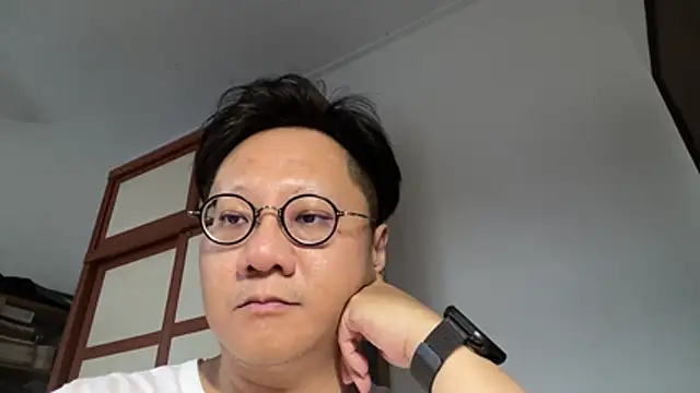 Snapshot of invention2025 chatting on February 2026 06:43:02 AM invention2025 online show from February 2026 06:43:02 AM