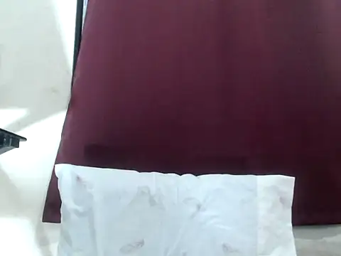 yourloving maris online show from March 2026 03:50:01 PM