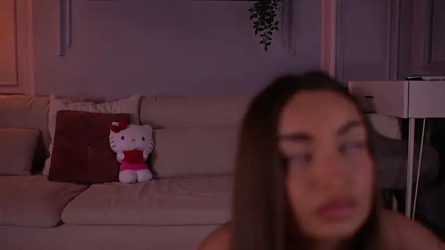 MillaSerene online show from April 2026 06:07:02 AM