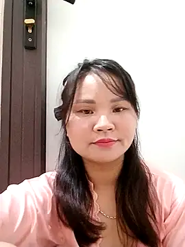 Heulwen-22 online show from September 2025 10:09:01 AM