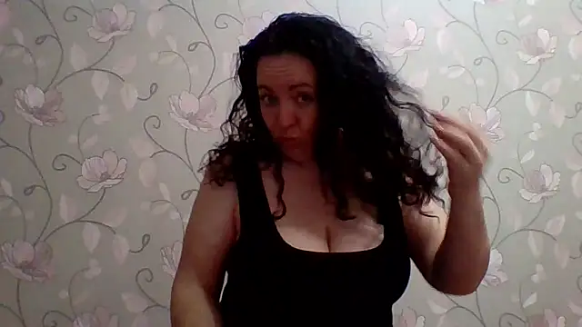 Velvet3451 online show from March 2026 06:02:02 PM