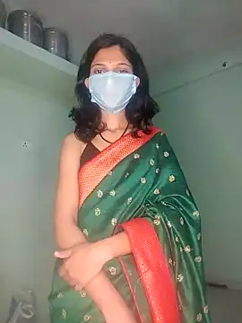 Shivani2002 online show from February 2026 05:54:01 PM