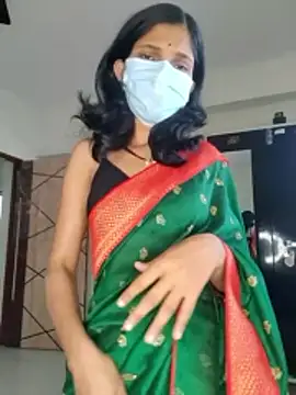 Shivani2002 online show from April 2026 09:26:01 AM