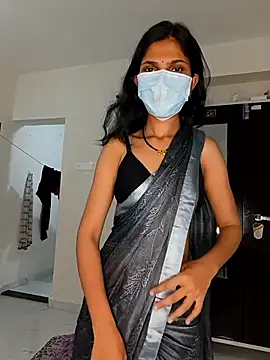 Snapshot of Shivani2002 chatting on April 2026 05:30:01 PM Shivani2002 online show from April 2026 05:30:01 PM