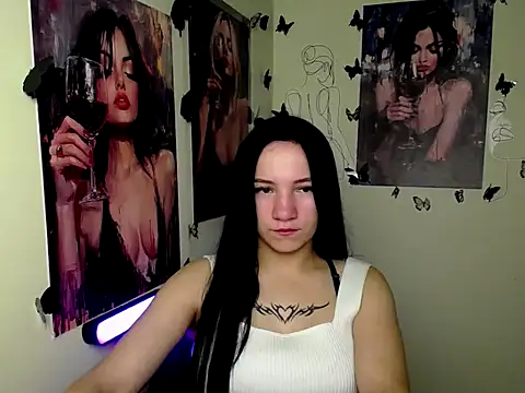 Em7MaA online show from September 2025 06:57:01 PM