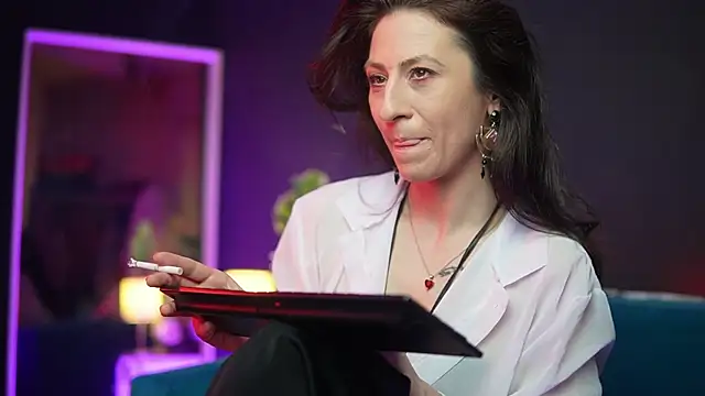 RubyRosa online show from April 2026 10:14:02 PM