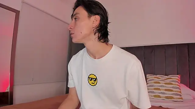 AlexanderHall online show from October 2025 08:51:01 PM