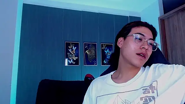 dirty model online show from September 2025 10:53:02 AM