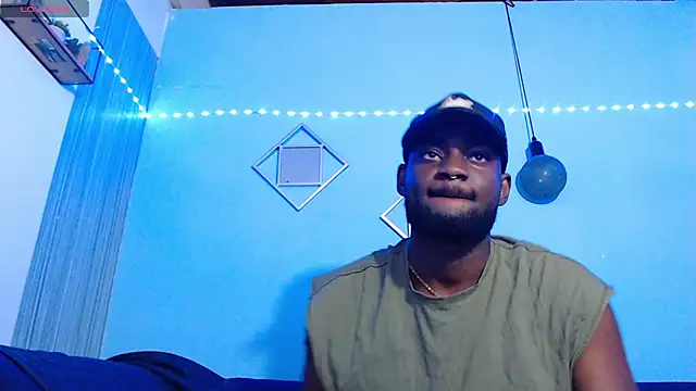 Snapshot of eebony_stallion chatting on May 2026 11:37:01 AM eebony stallion online show from May 2026 11:37:01 AM