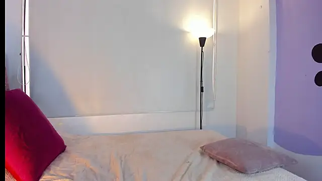 LunaVelvet777 online show from February 2026 03:37:02 PM