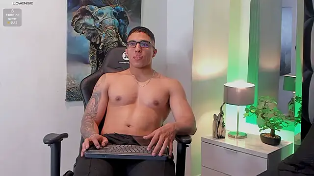 Dash Bukoski online show from February 2026 02:59:01 PM