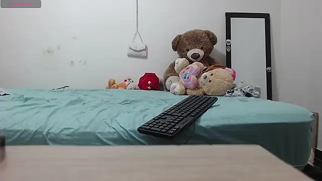 Snapshot of toxic_sweet_ chatting on February 2026 05:23:01 AM toxic sweet online show from February 2026 05:23:01 AM