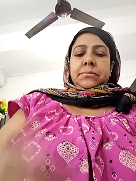 Snapshot of Shruti_Bhabhi38 chatting on November 2025 04:00:01 AM Shruti Bhabhi38 online show from November 2025 04:00:01 AM