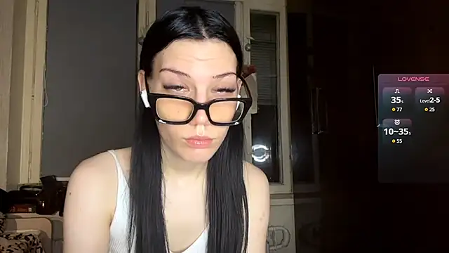 AlfredaBillegas online show from September 2025 06:13:01 PM