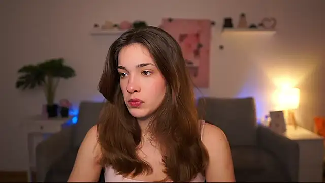 kissie cat online show from April 2026 01:22:02 PM