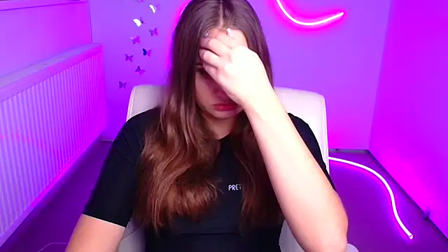 Stefanie Sweet online show from November 2025 12:23:02 PM