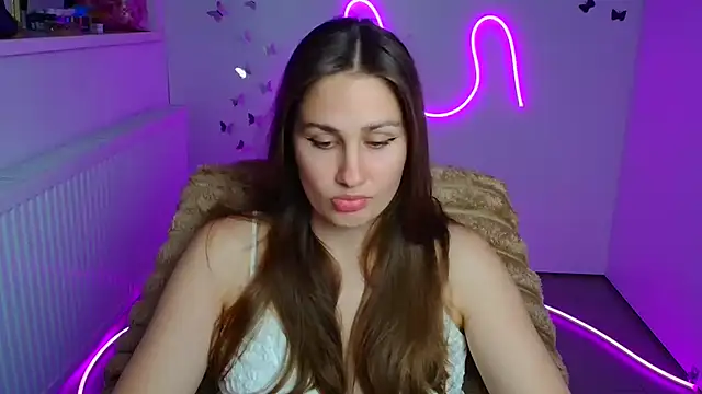 Snapshot of Stefanie_Sweet chatting on June 2026 05:21:02 AM Stefanie Sweet online show from June 2026 05:21:02 AM