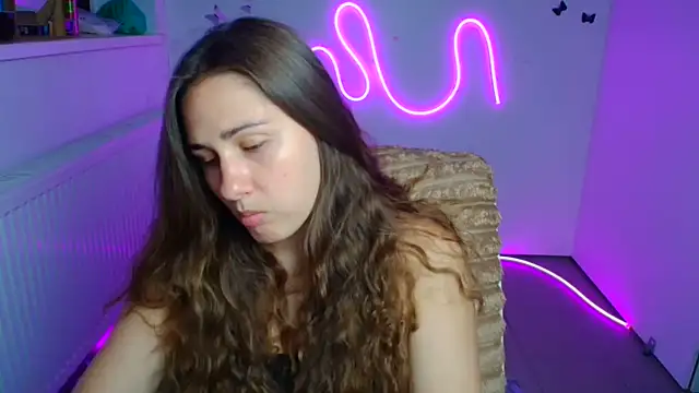 Stefanie Sweet online show from July 2026 05:24:01 AM