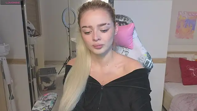 Snapshot of Relax_Time_ chatting on September 2025 11:48:01 AM Relax Time  online show from September 2025 11:48:01 AM