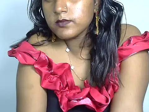 Snapshot of Cute_mikii chatting on February 2026 06:15:02 PM Cute mikii online show from February 2026 06:15:02 PM