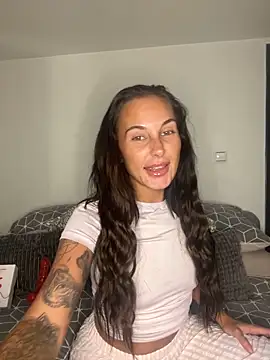 Snapshot of Rosieredxox chatting on September 2025 06:07:01 PM Rosieredxox online show from September 2025 06:07:01 PM