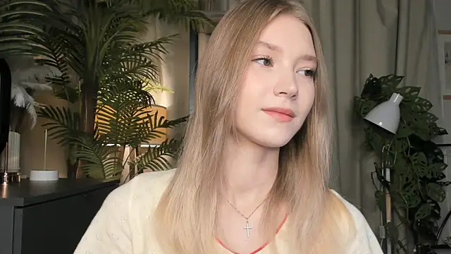 ChinBonnell online show from November 2025 05:39:02 AM