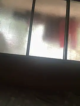 crazy111girl online show from February 2026 10:11:01 AM