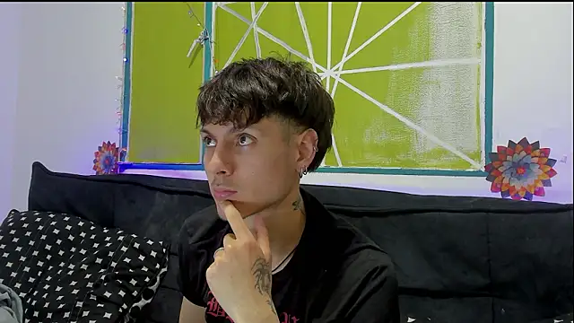 Dioniso guy8 online show from February 2026 08:27:01 PM