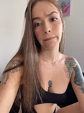 Snapshot of alysa_g_ chatting on July 2026 09:00:02 PM alysa g online show from July 2026 09:00:02 PM