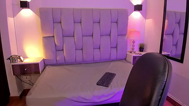 Seraphyne666 online show from February 2026 05:47:02 PM