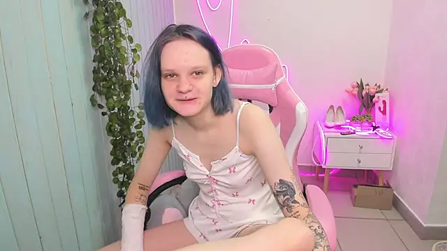 Snapshot of Elieiza_xo chatting on November 2025 09:07:02 AM Elieiza xo online show from November 2025 09:07:02 AM