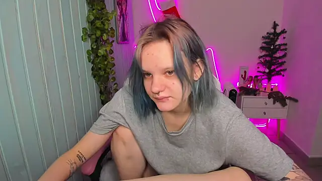 Snapshot of Elieiza_xo chatting on December 2025 09:13:02 AM Elieiza xo online show from December 2025 09:13:02 AM