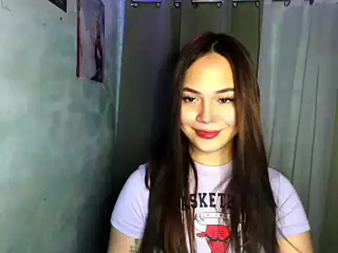 Snapshot of sweetsassyxx chatting on May 2026 01:47:02 AM sweetsassyxx online show from May 2026 01:47:02 AM